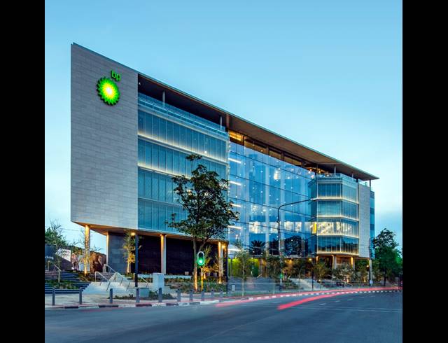 816M² OFFICE TO LET IN ROSEBANK